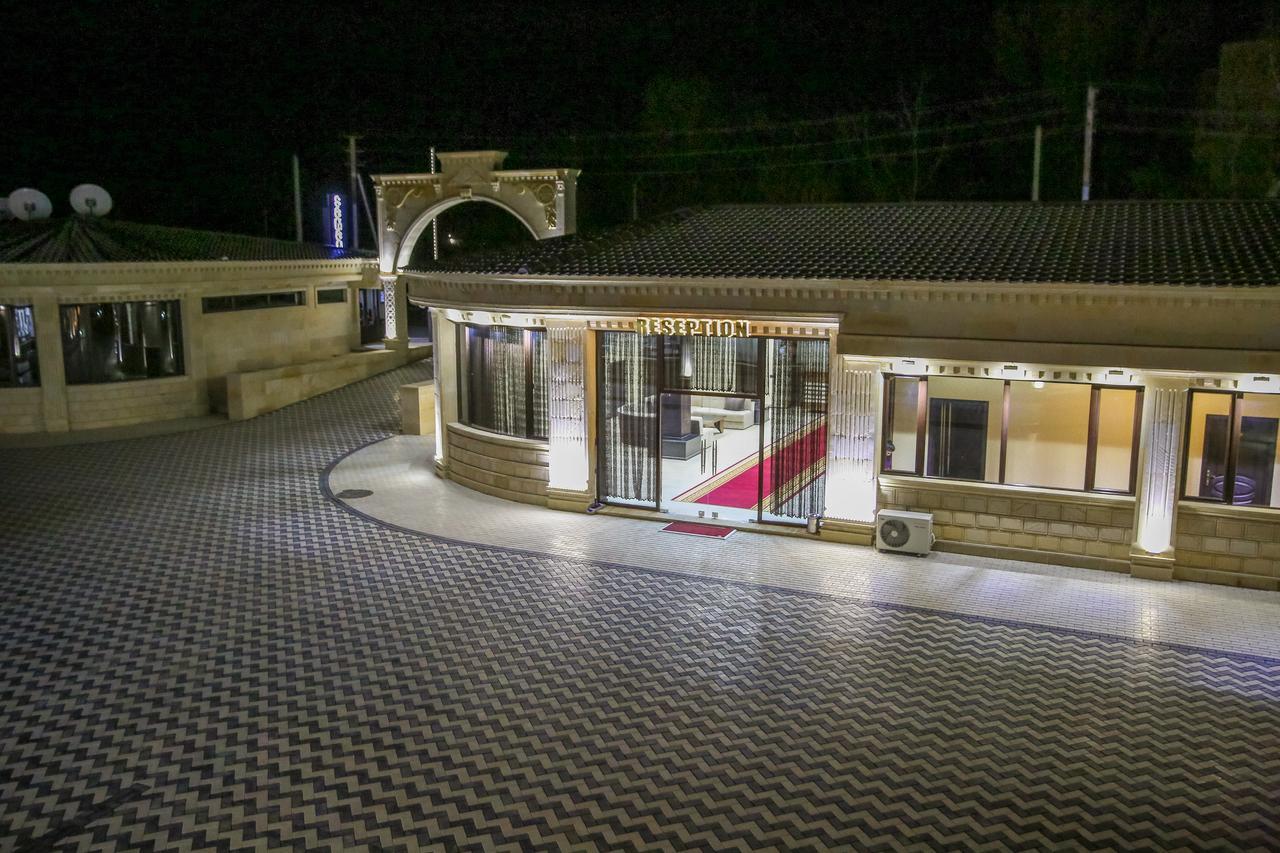 Semeni Hotel & Restaurant Mingacsevir Kültér fotó